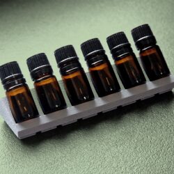 Ölflaschenhalter 5 ml mit 6 Plätzen von Essence Tools