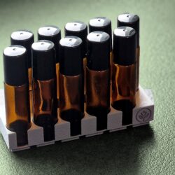 Roll-on Halter 10 ml mit 10 Plätzen von Essence Tools